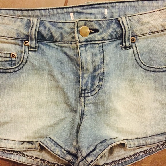 DENIM SHORTS - Picture 3 of 5